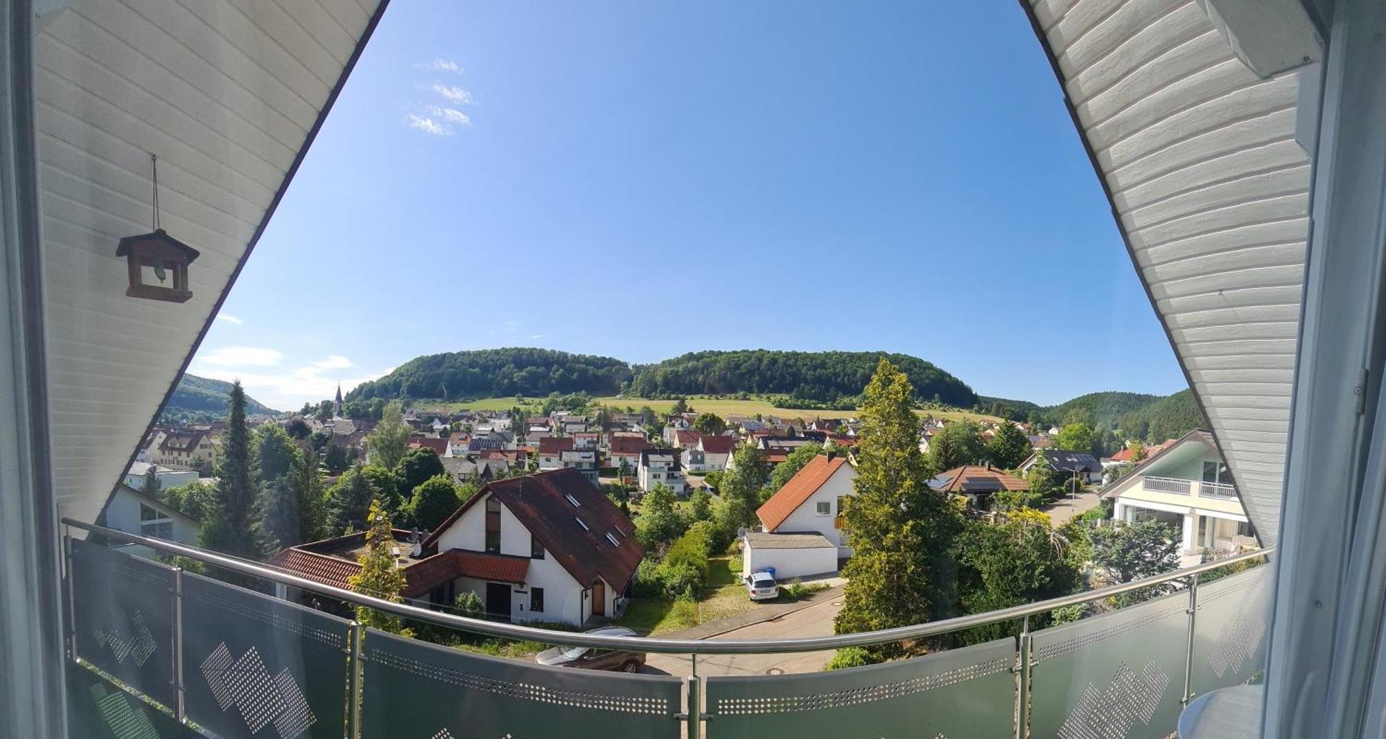 Ferienwohnung Mit Toller Aussicht Albstadt Esterno foto